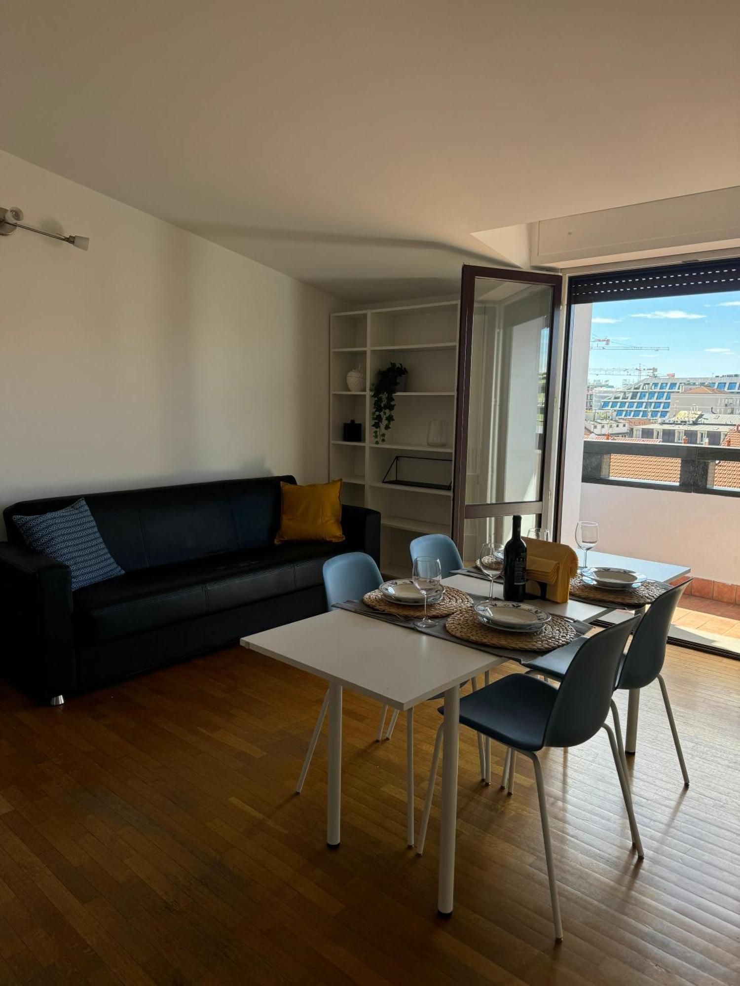 Appartamento Isola- Attico Con Balcone Milano Eksteriør billede
